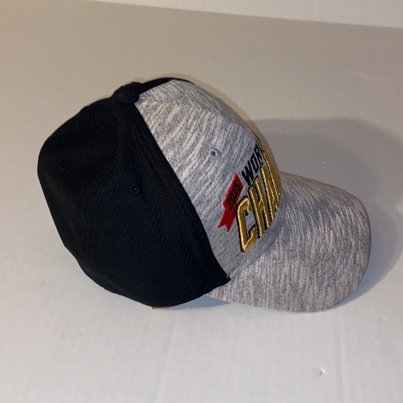 New Era 39 Thirty KC Royals World Series Champs One Size Fits Most Hat Cap - Picture 2 of 7